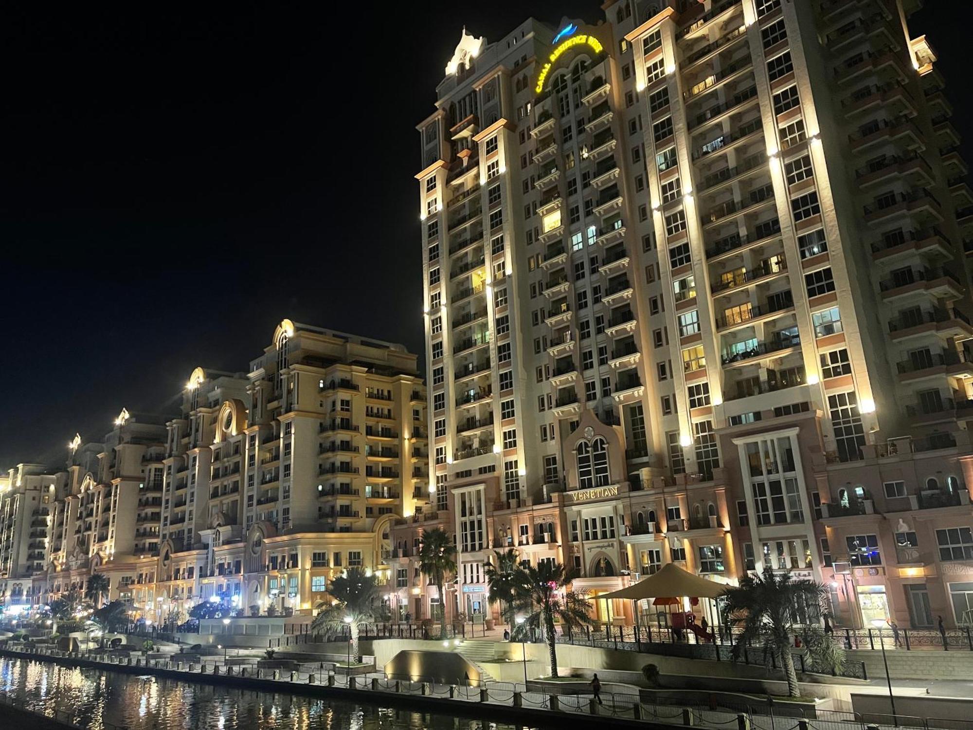 Great View, Dubai Sportcity, Parking Included, Nice Apartments Exterior photo