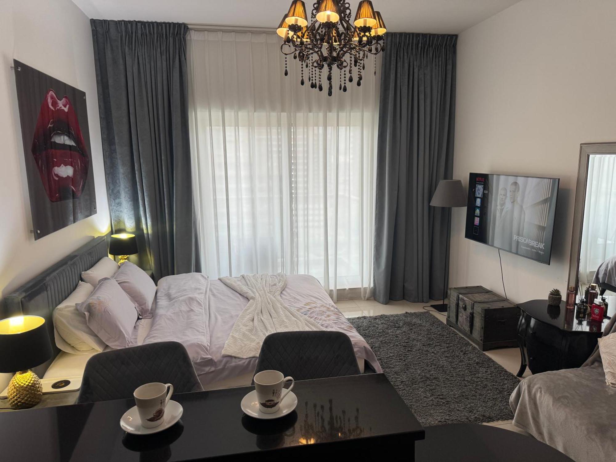 Great View, Dubai Sportcity, Parking Included, Nice Apartments Exterior photo