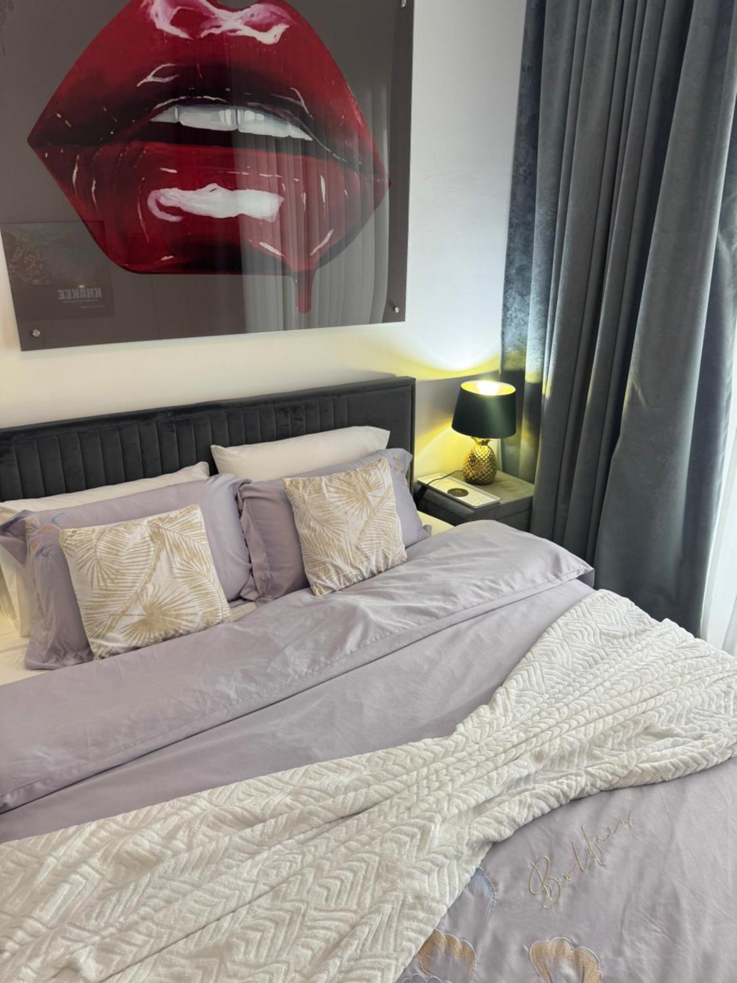 Great View, Dubai Sportcity, Parking Included, Nice Apartments Exterior photo
